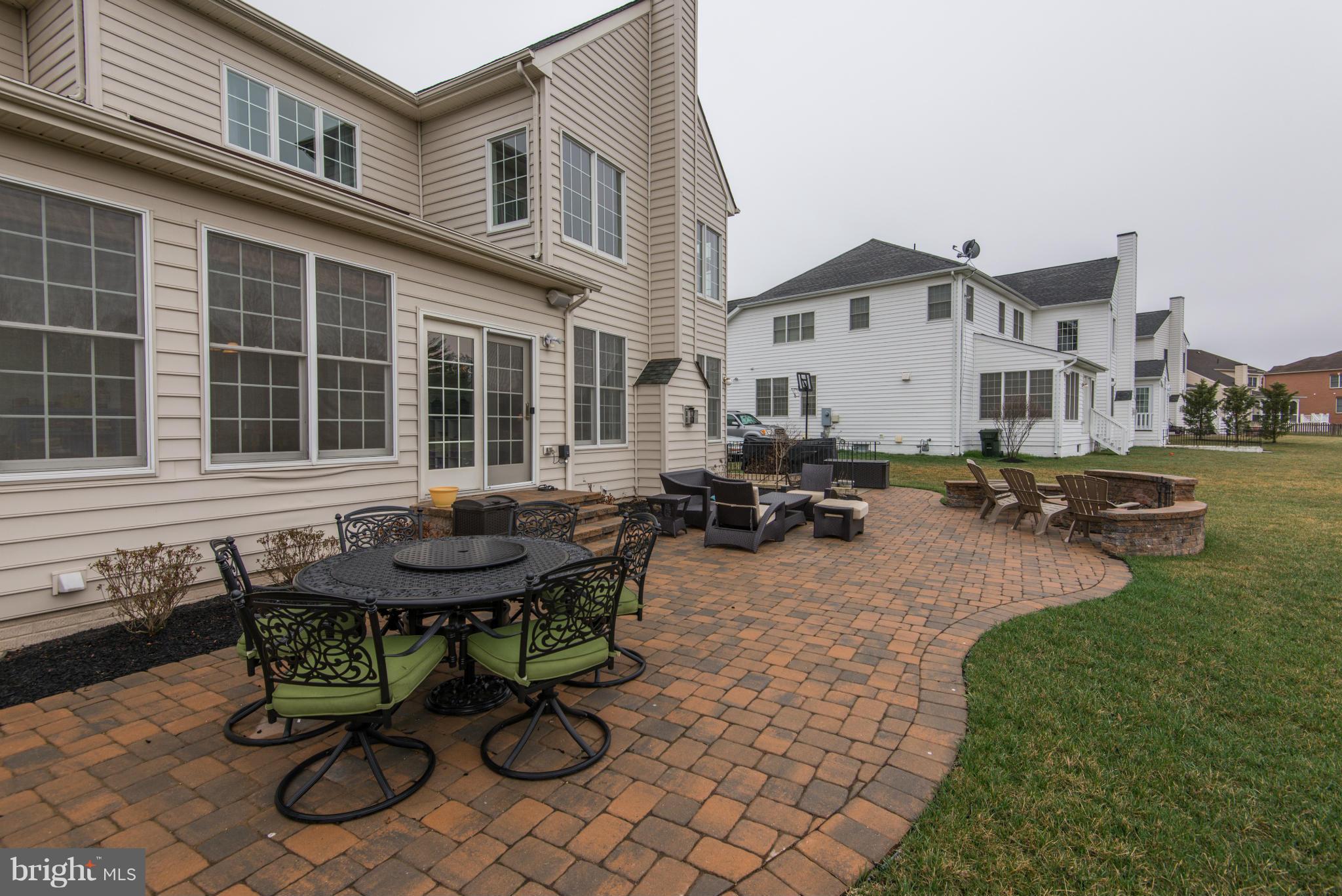 CEDAR HUNT - Residential