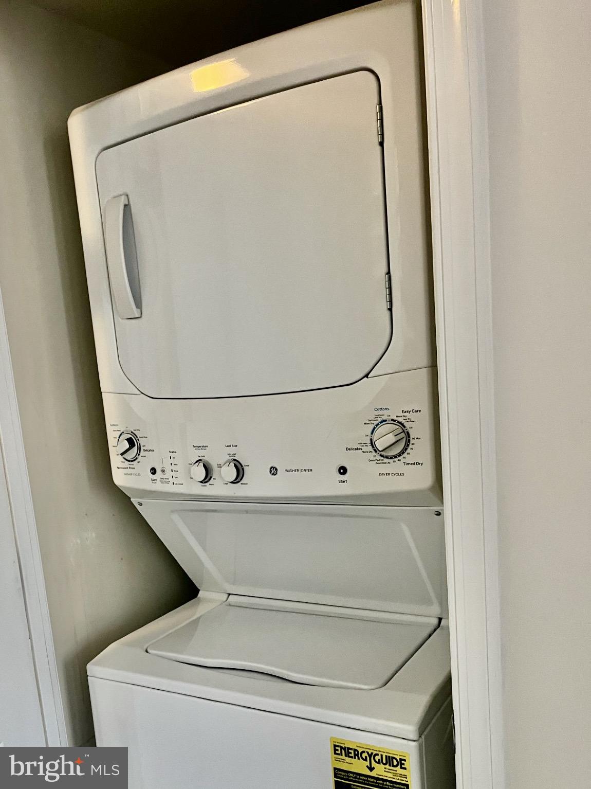 CONTINENTAL - Residential Lease