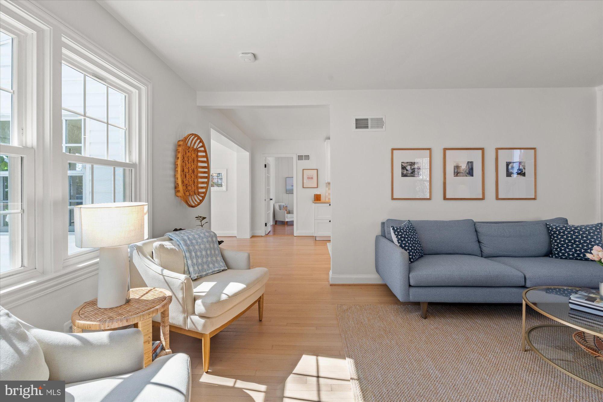 WOODACRES - Residential