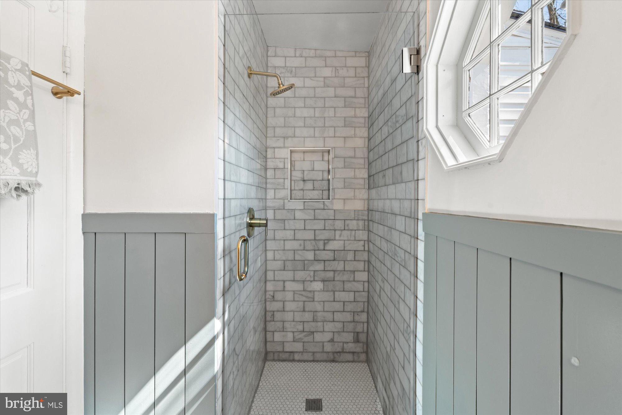 WOODACRES - Residential