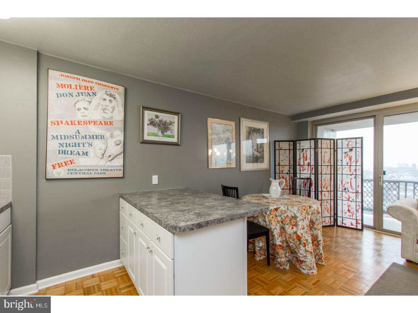 FAIRMOUNT - Residential