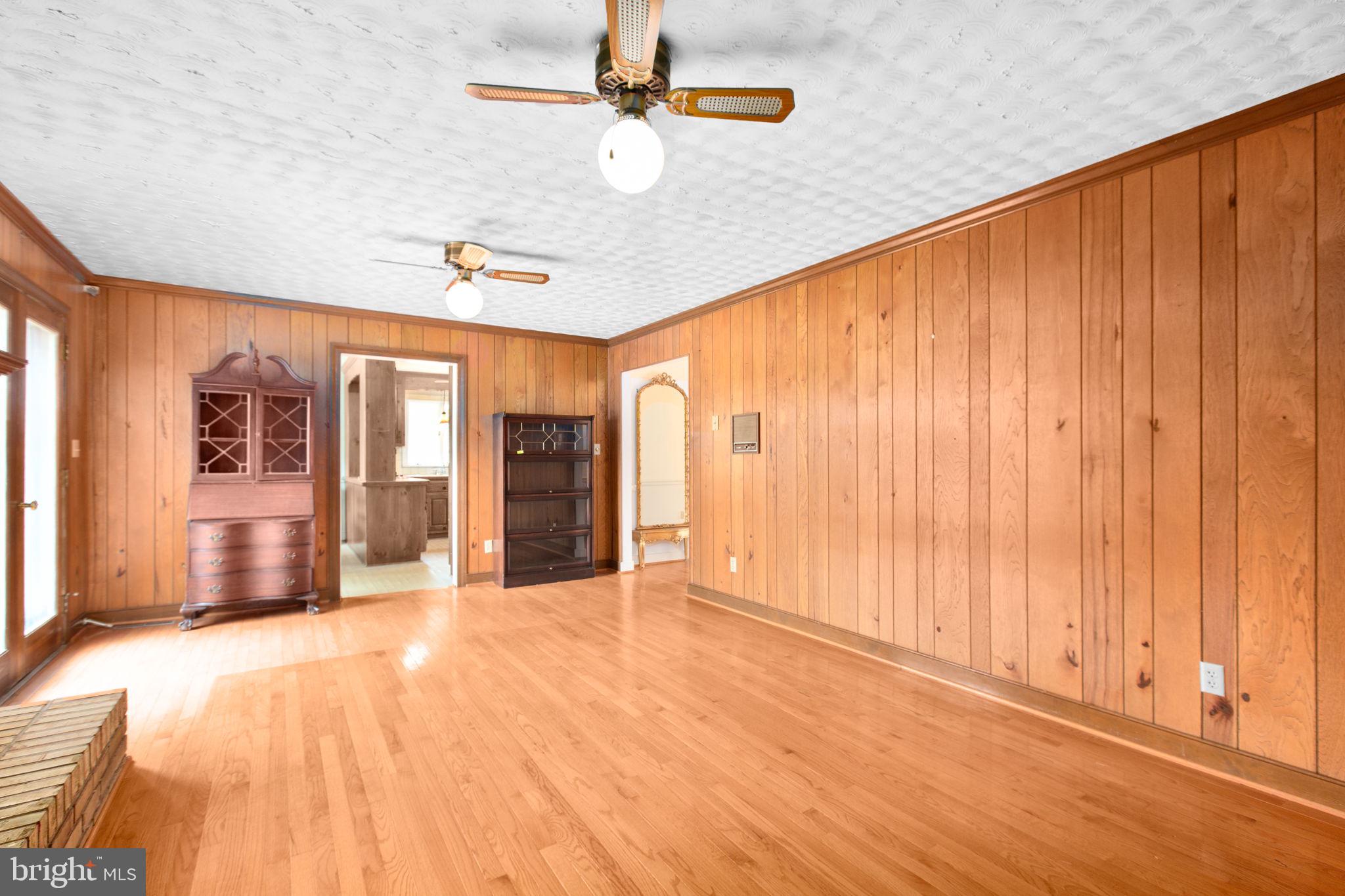 LITTLE CREEK - Residential