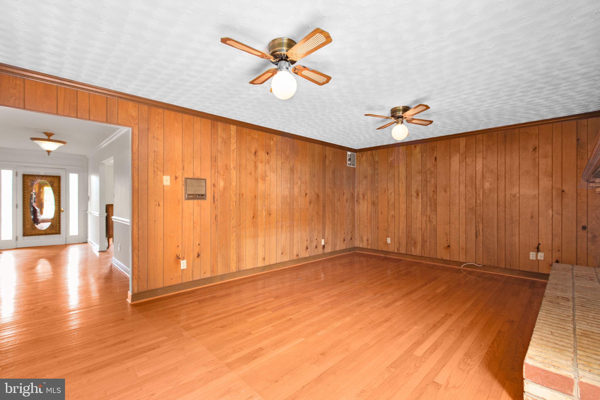 LITTLE CREEK - Residential