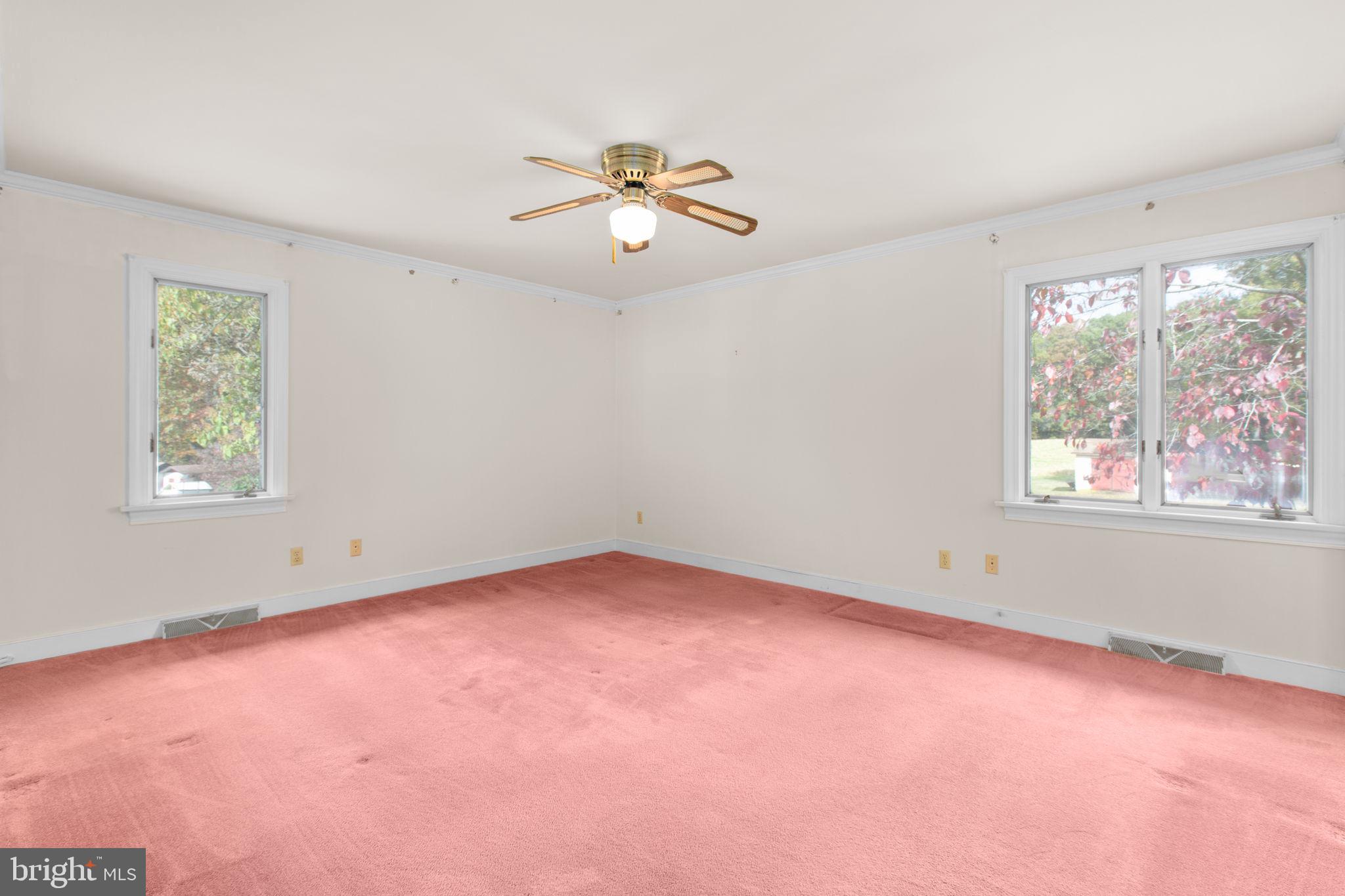 LITTLE CREEK - Residential