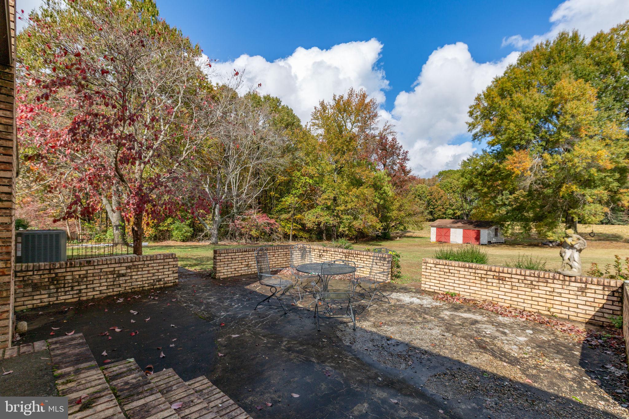 LITTLE CREEK - Residential