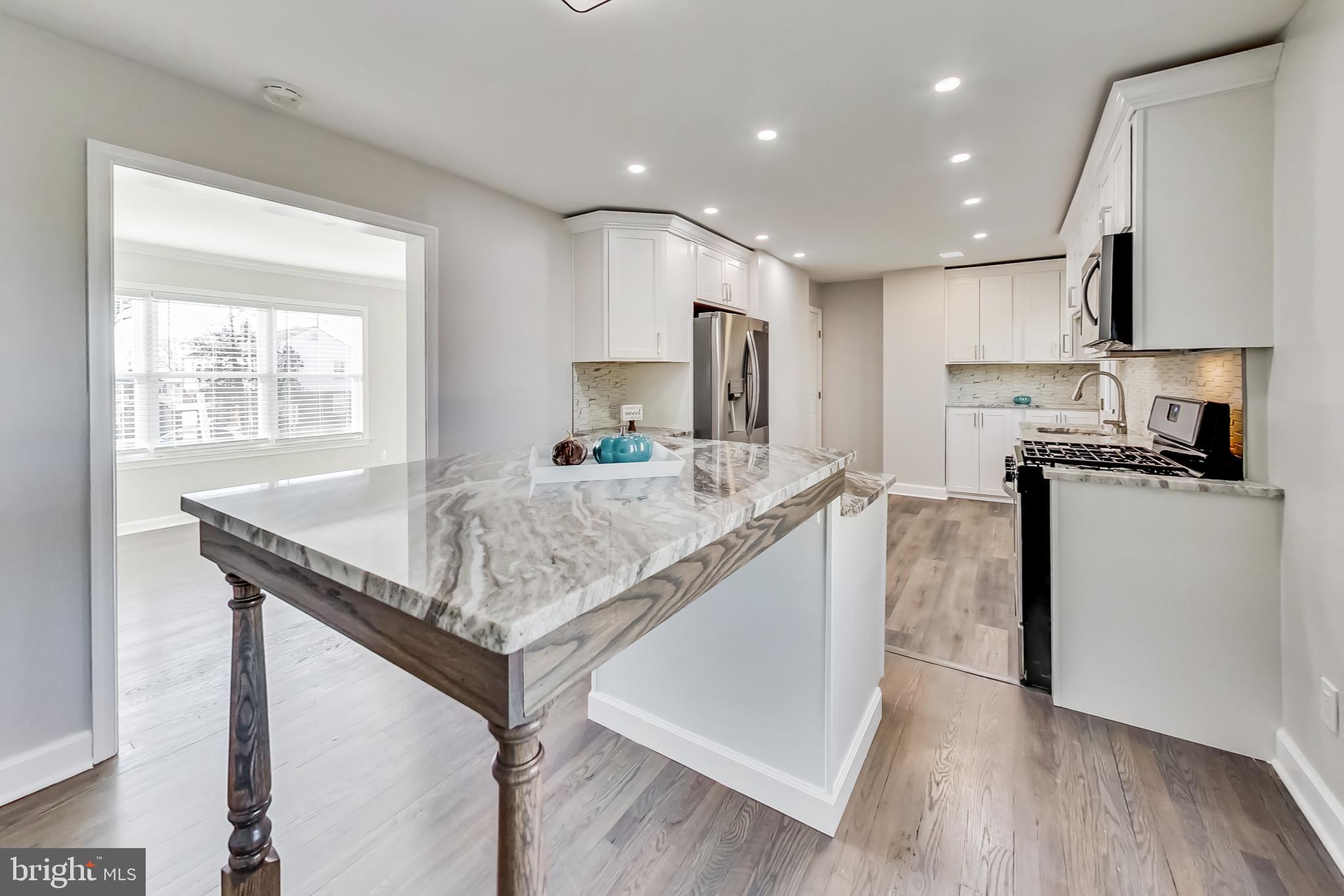 HIGHLAND GARDENS - Residential