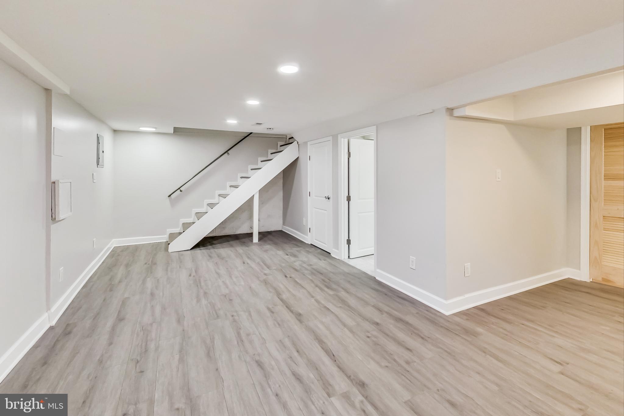 HIGHLAND GARDENS - Residential