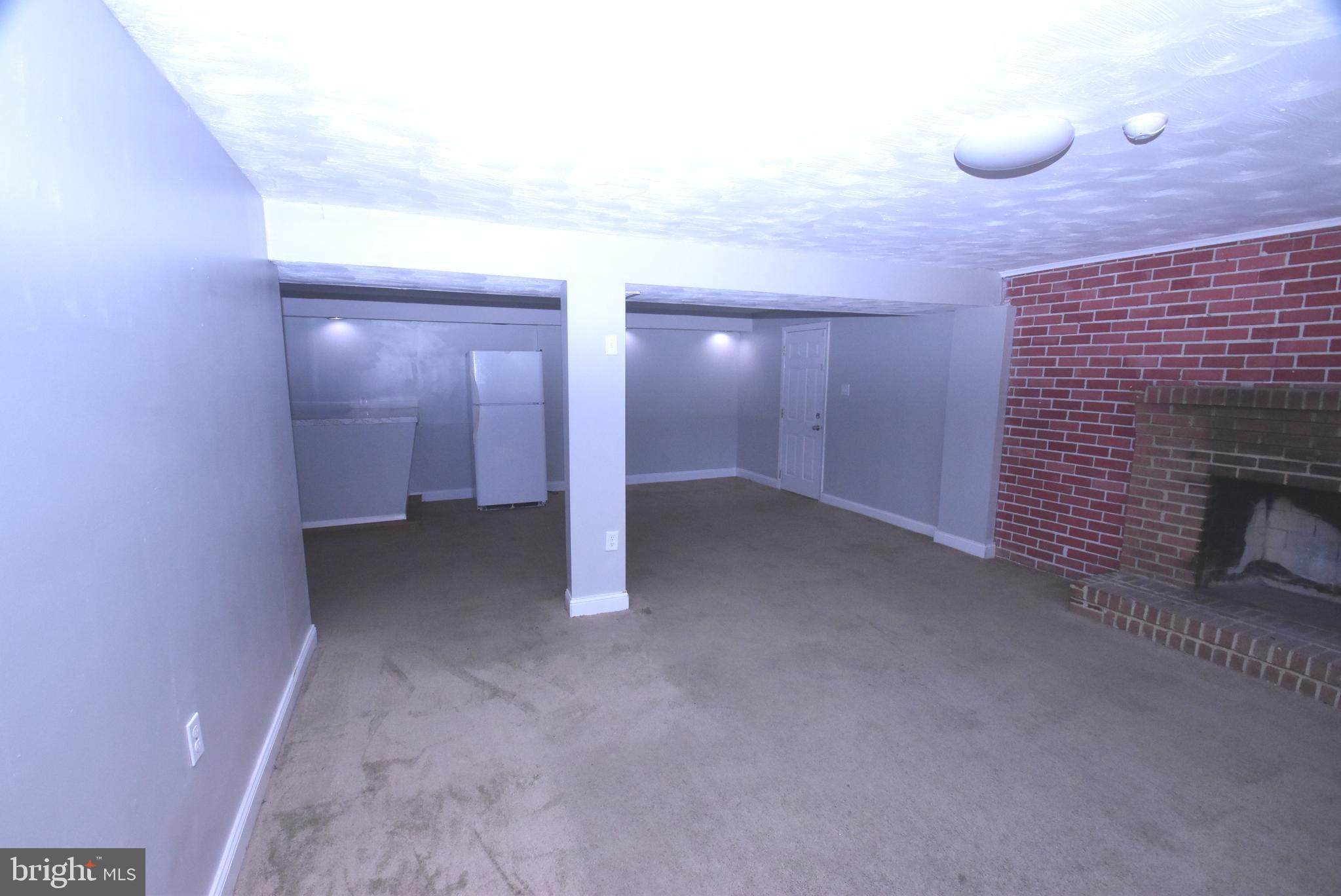 MARY-CATHERINE ESTATES - Residential