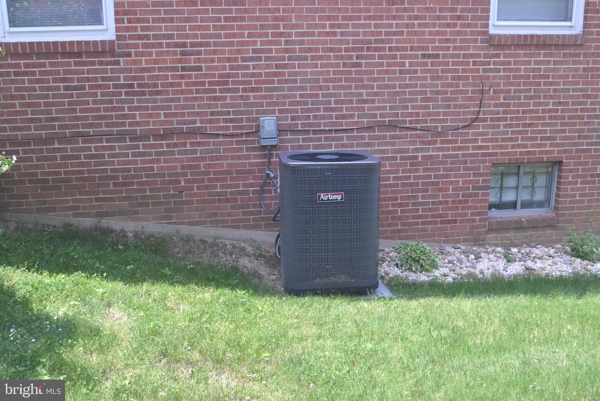 MARY-CATHERINE ESTATES - Residential