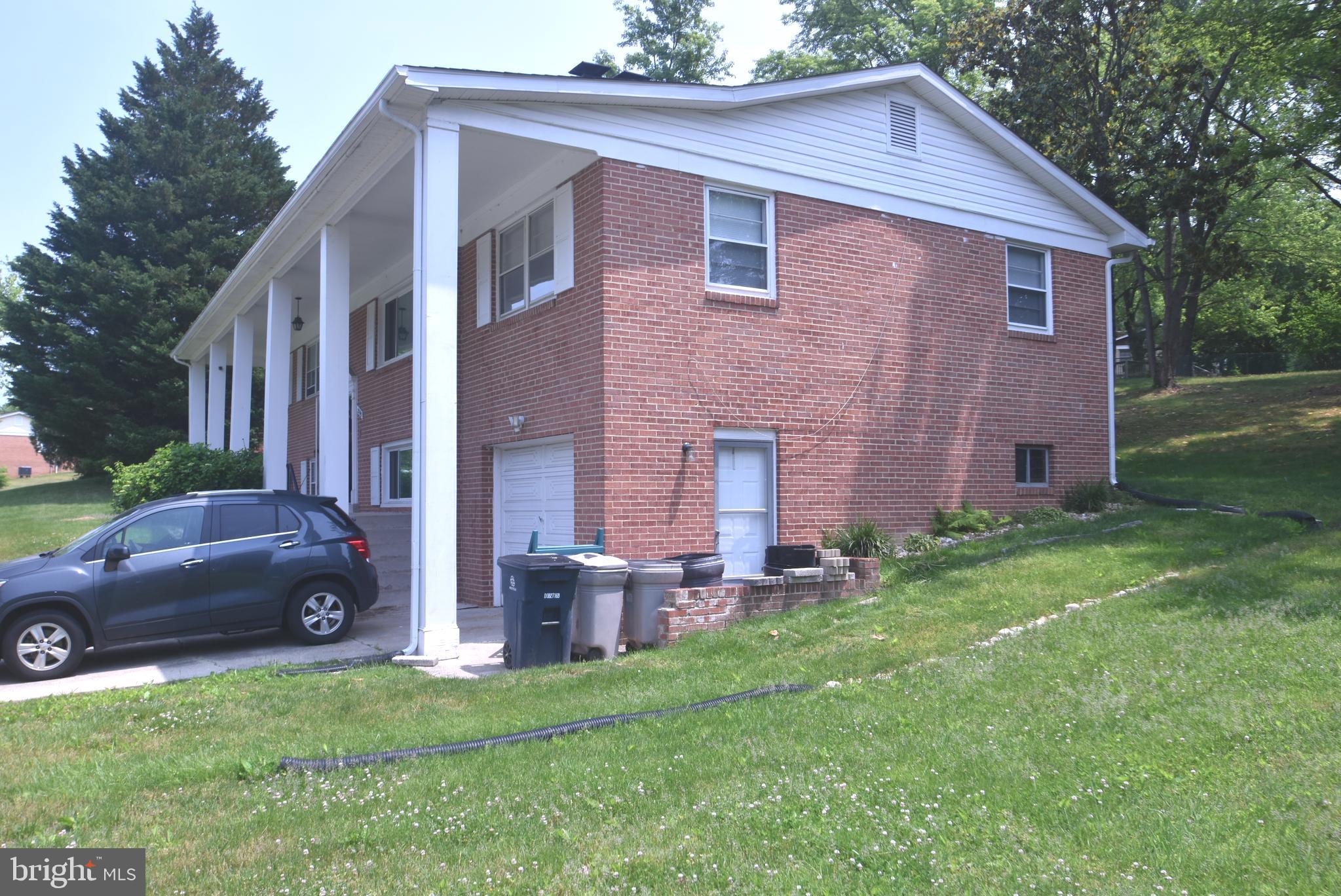 MARY-CATHERINE ESTATES - Residential