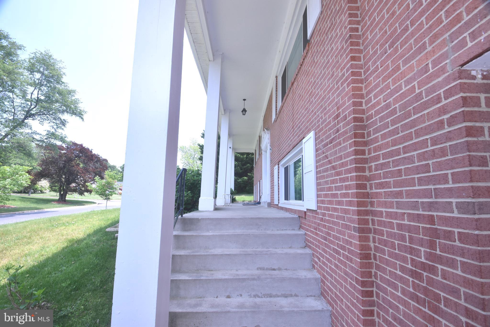 MARY-CATHERINE ESTATES - Residential