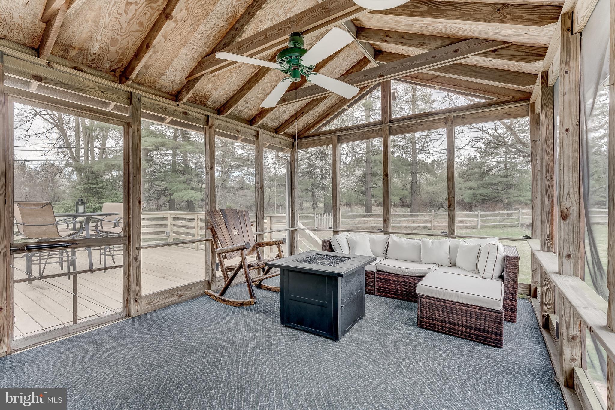 STONECREST - Residential