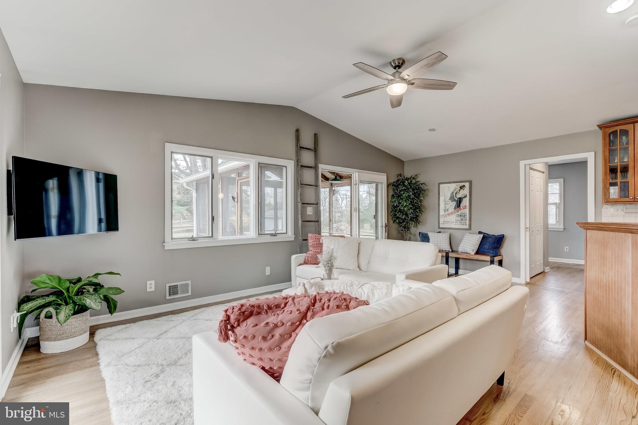 STONECREST - Residential