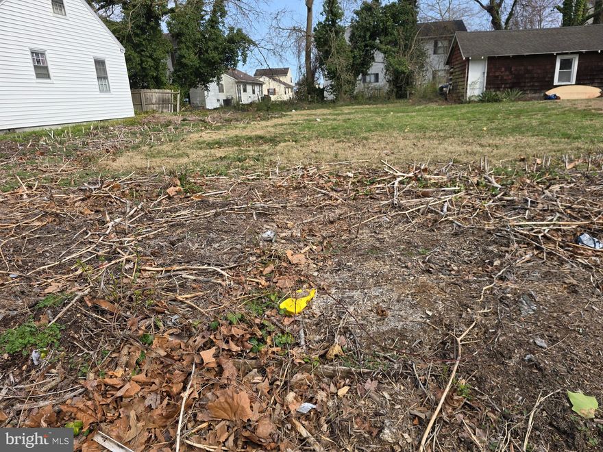 Nice Lot ready to build in the city limits of Salisbury. Just around the corner from Salisbury University and near many different restautrants and other types of shoppes and businesses. Which means this lot is in a prime location for investors looking to build!