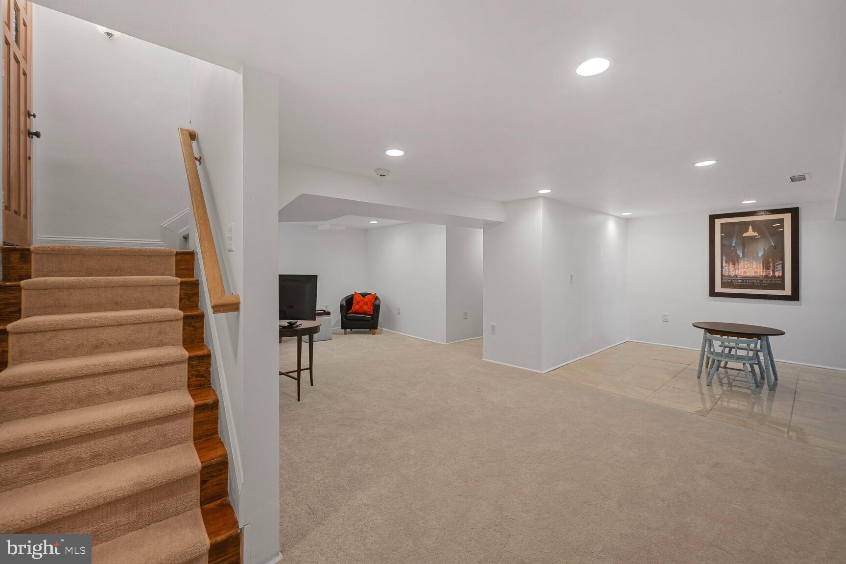 ROSEDALE PARK - Residential