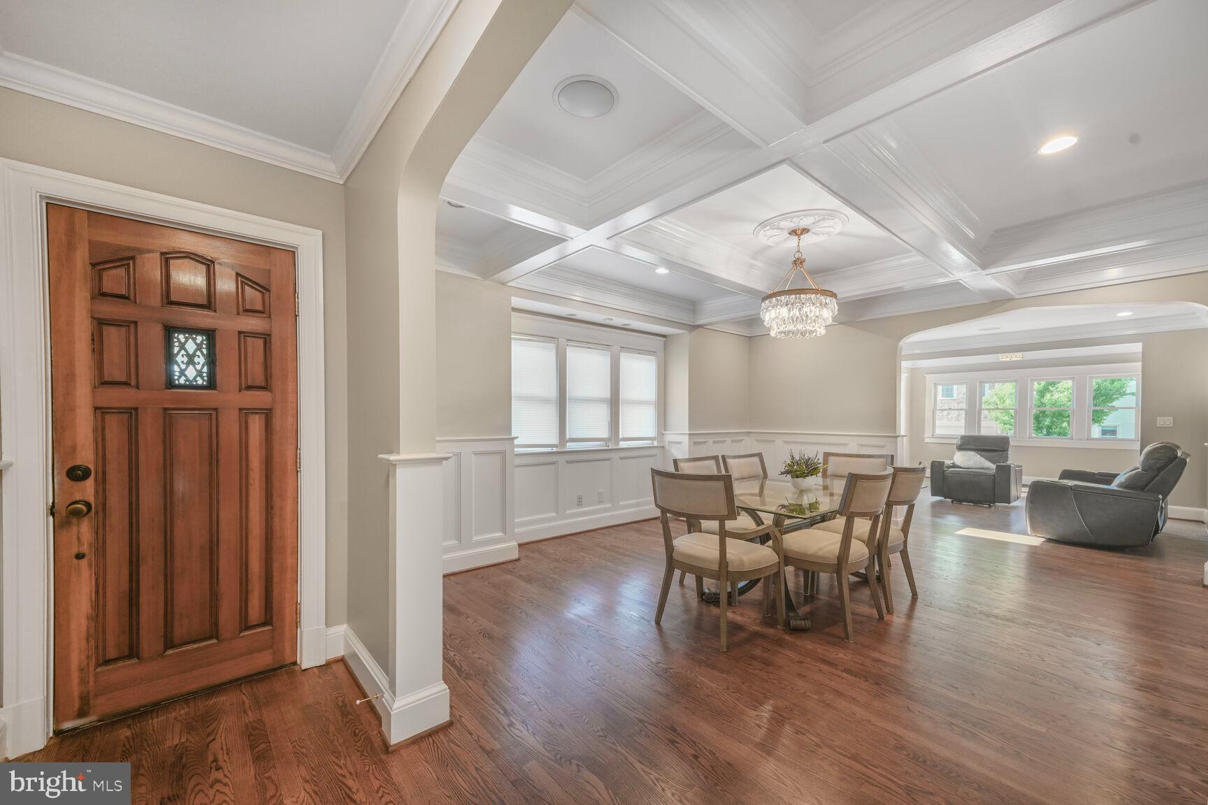 ROSEDALE PARK - Residential