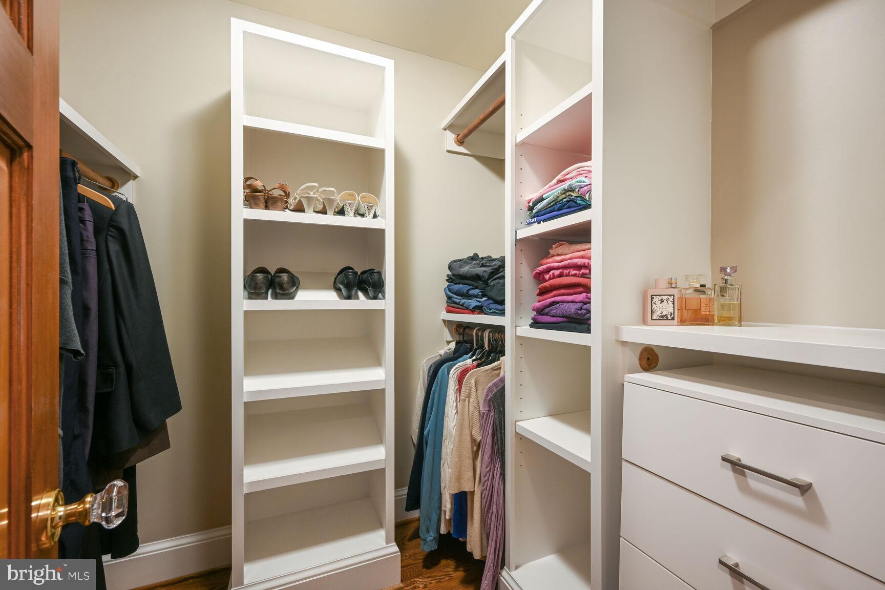 ROSEDALE PARK - Residential