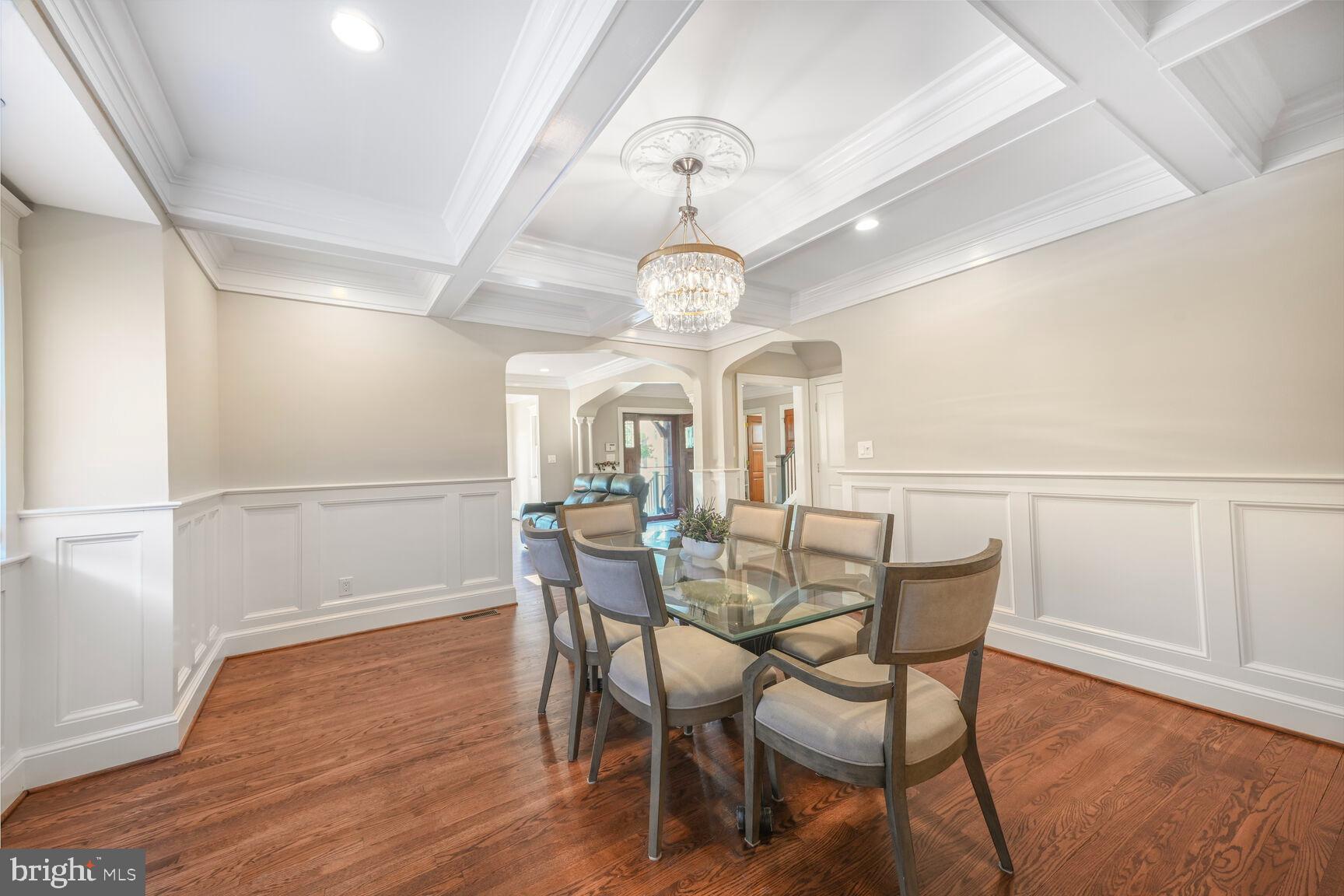 ROSEDALE PARK - Residential