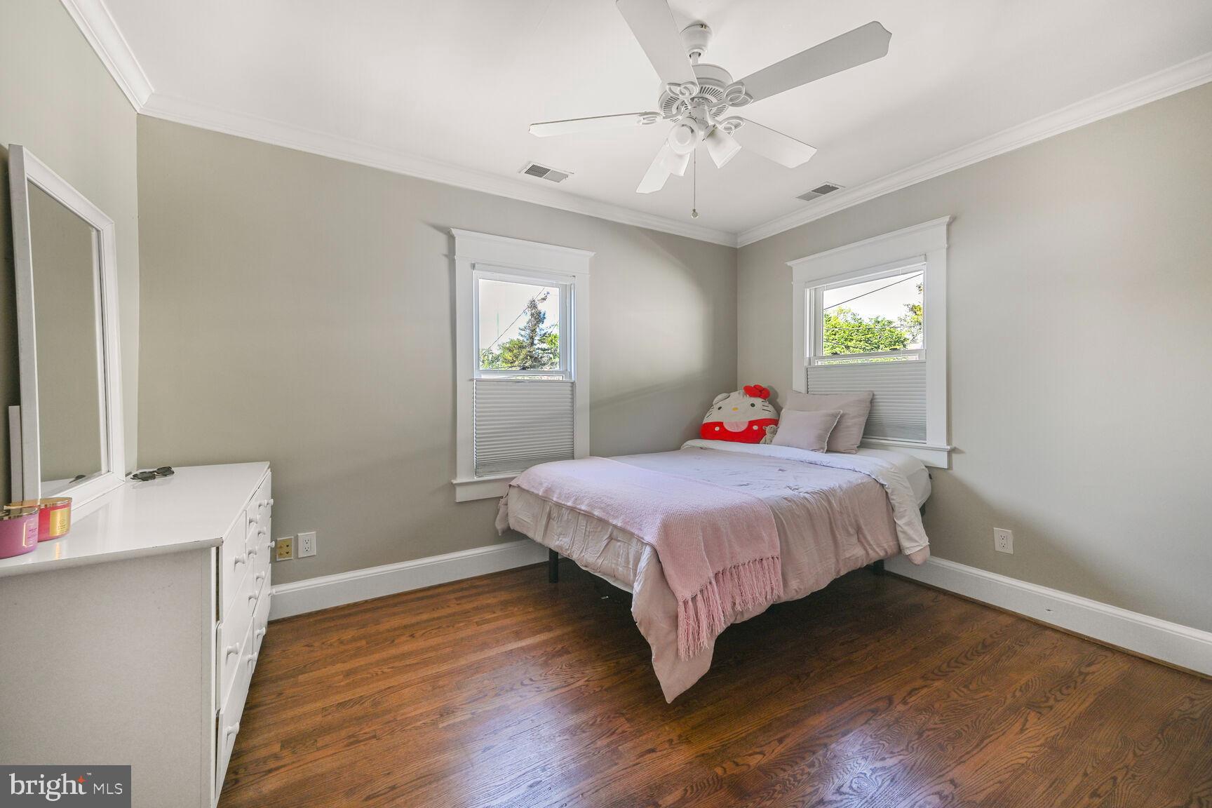 ROSEDALE PARK - Residential