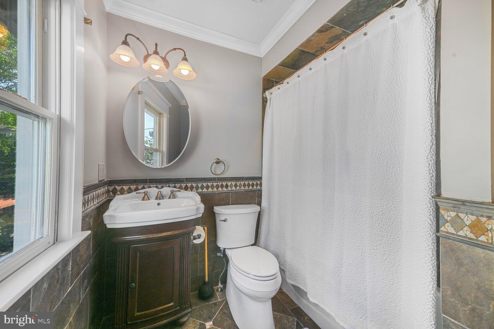 ROSEDALE PARK - Residential