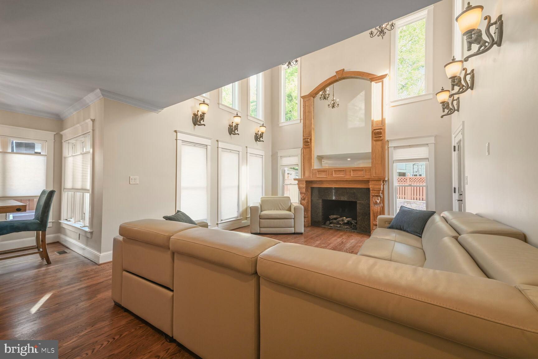 ROSEDALE PARK - Residential