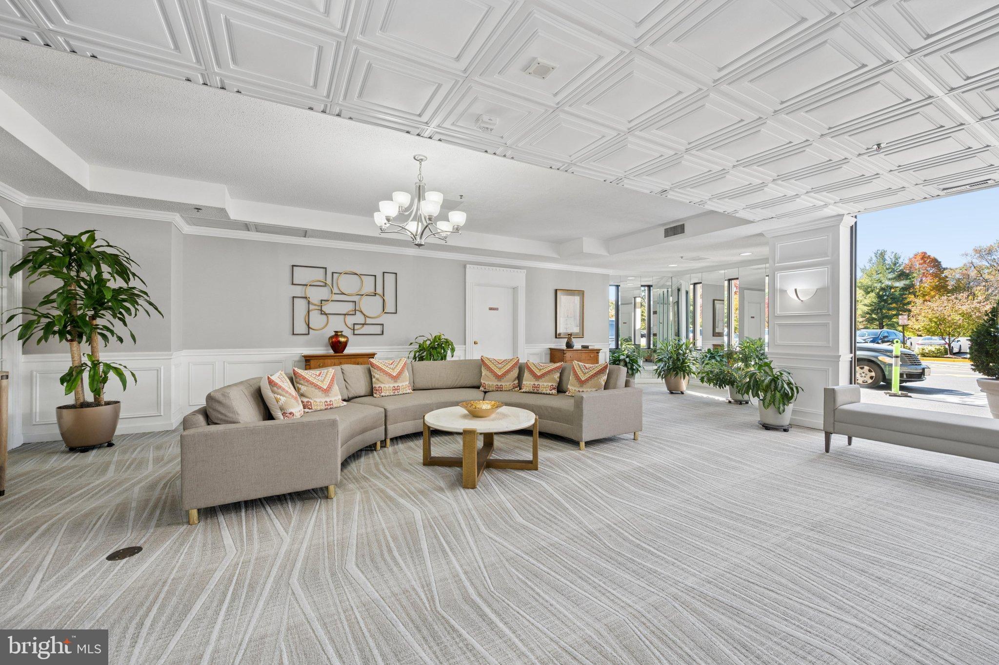 3330 N LEISURE WORLD BOULEVARD N 5-728