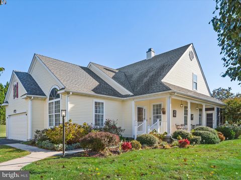 24 AVEBURY COURT REHOBOTH BEACH DE 19971