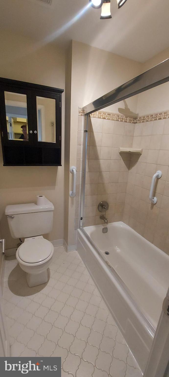 PLEASANT RIDGE - Residential Lease