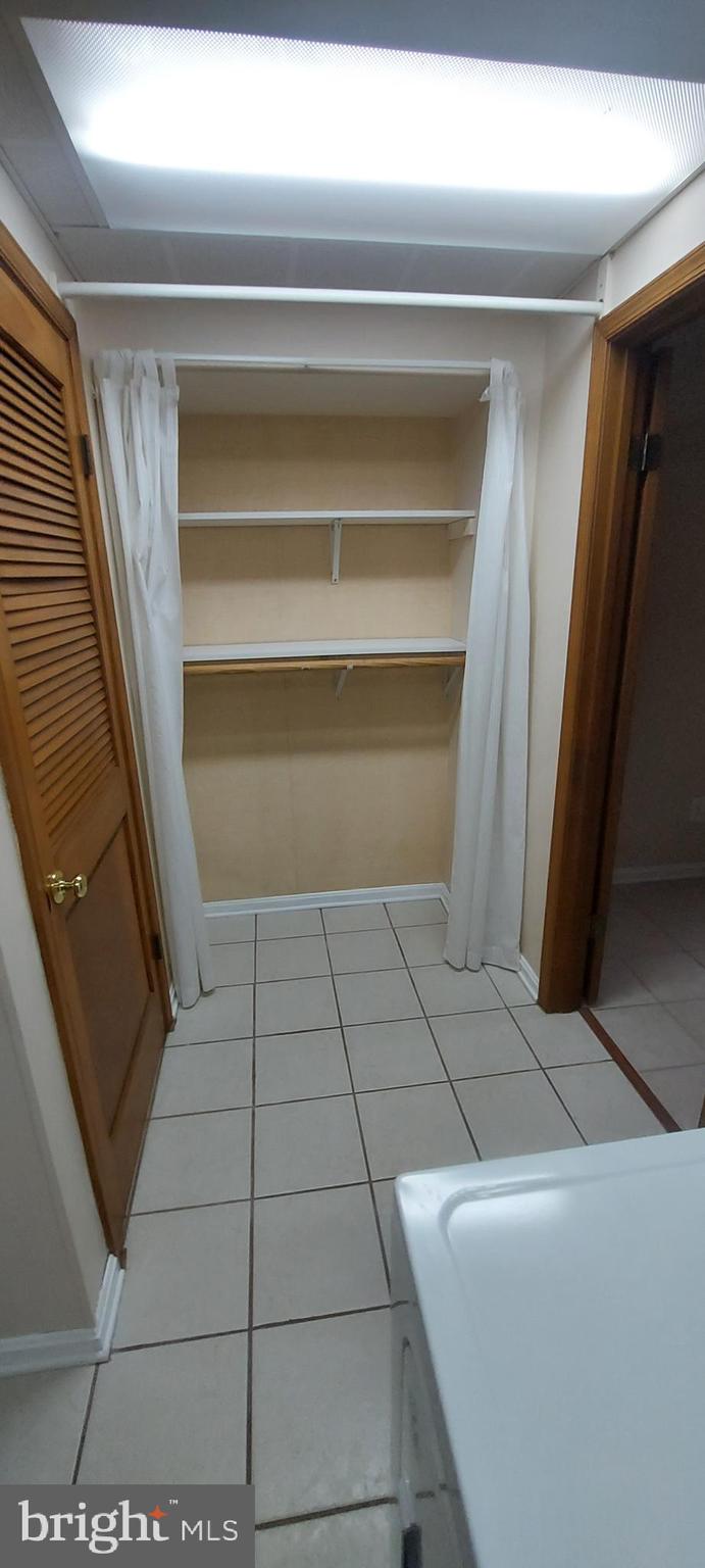 PLEASANT RIDGE - Residential Lease