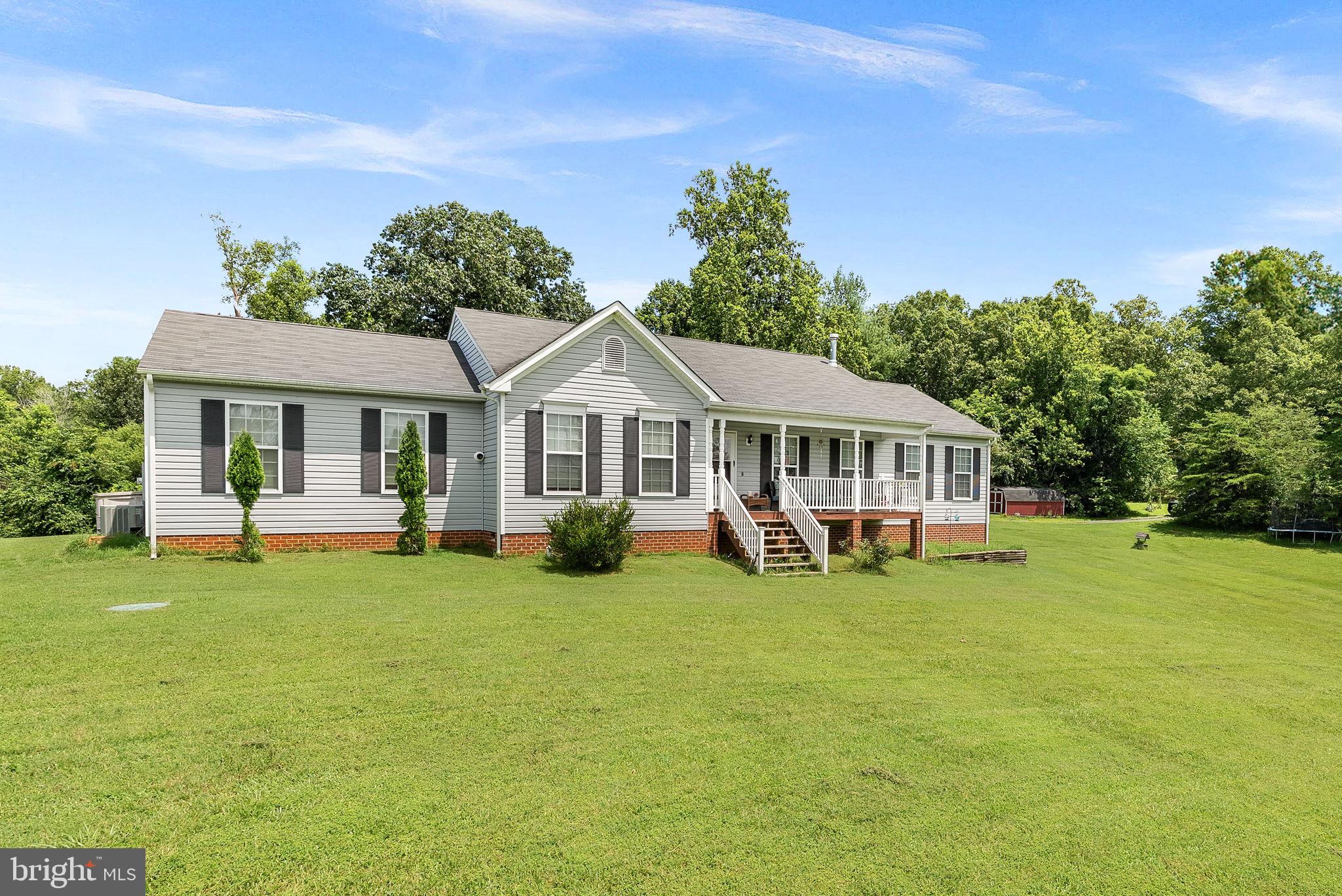 2056 PARKER PLACE