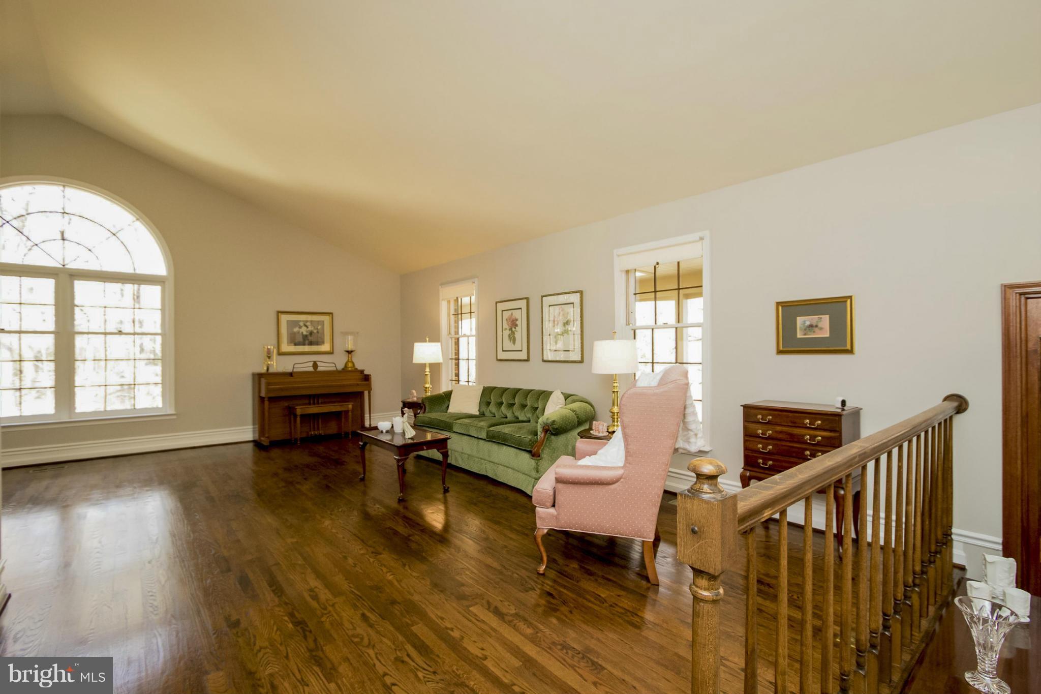 BRENTWOOD - Residential