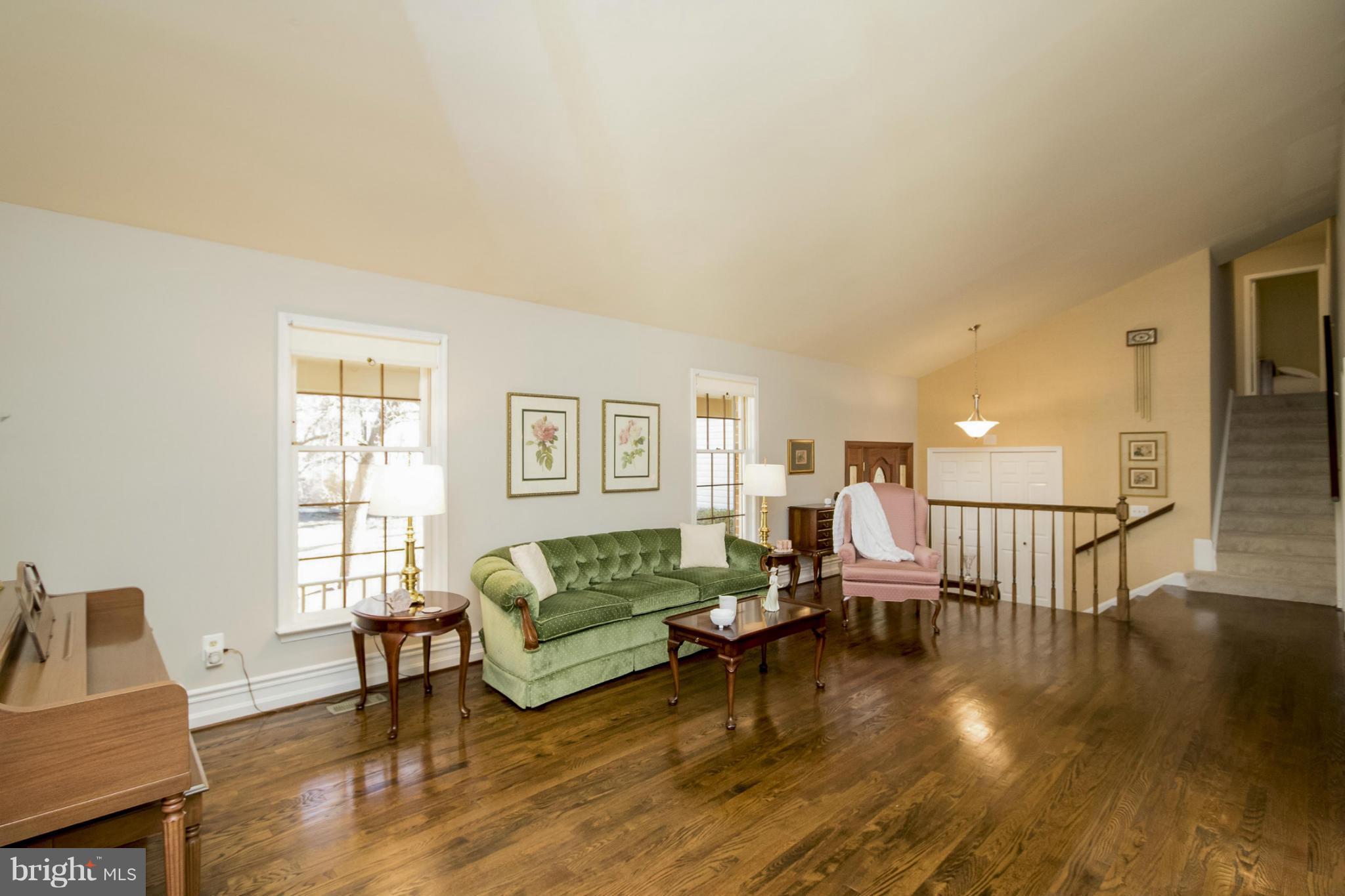 BRENTWOOD - Residential