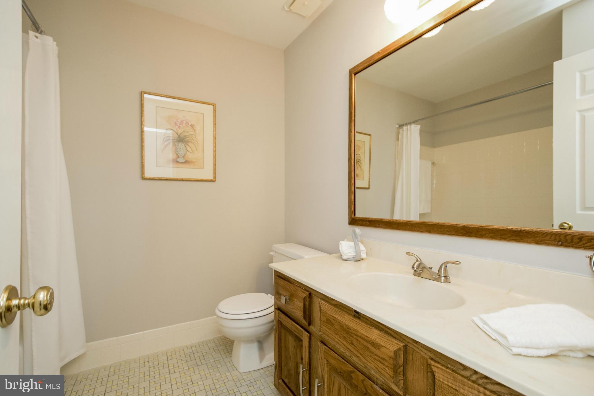 BRENTWOOD - Residential