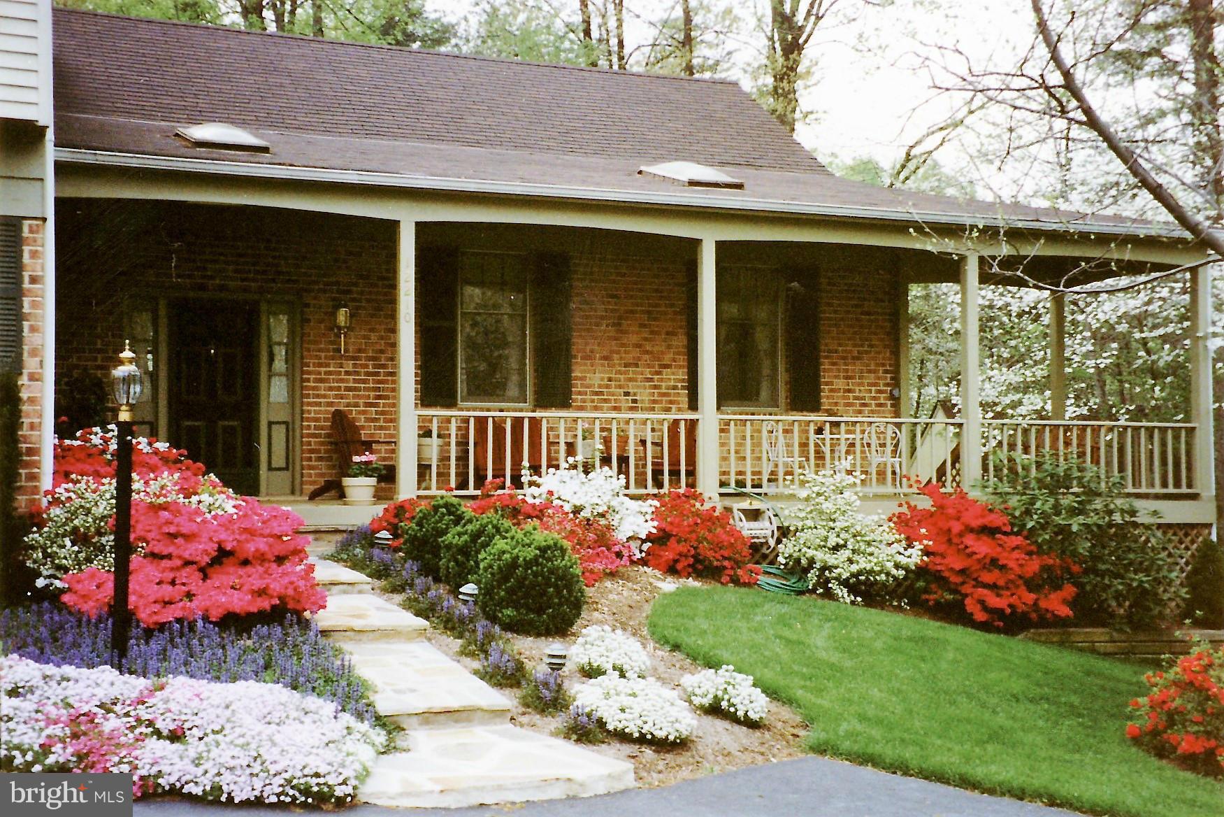 BRENTWOOD - Residential