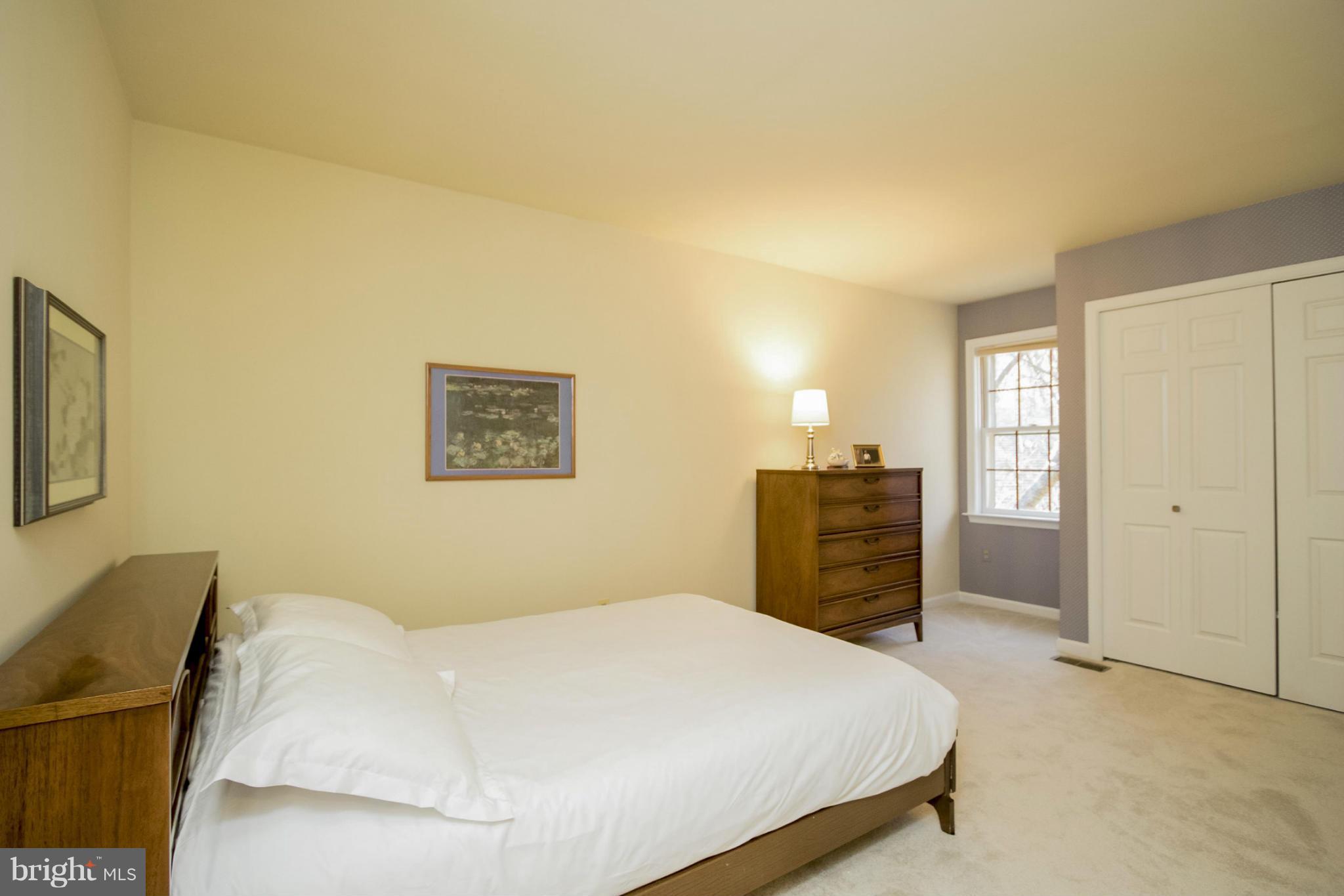 BRENTWOOD - Residential