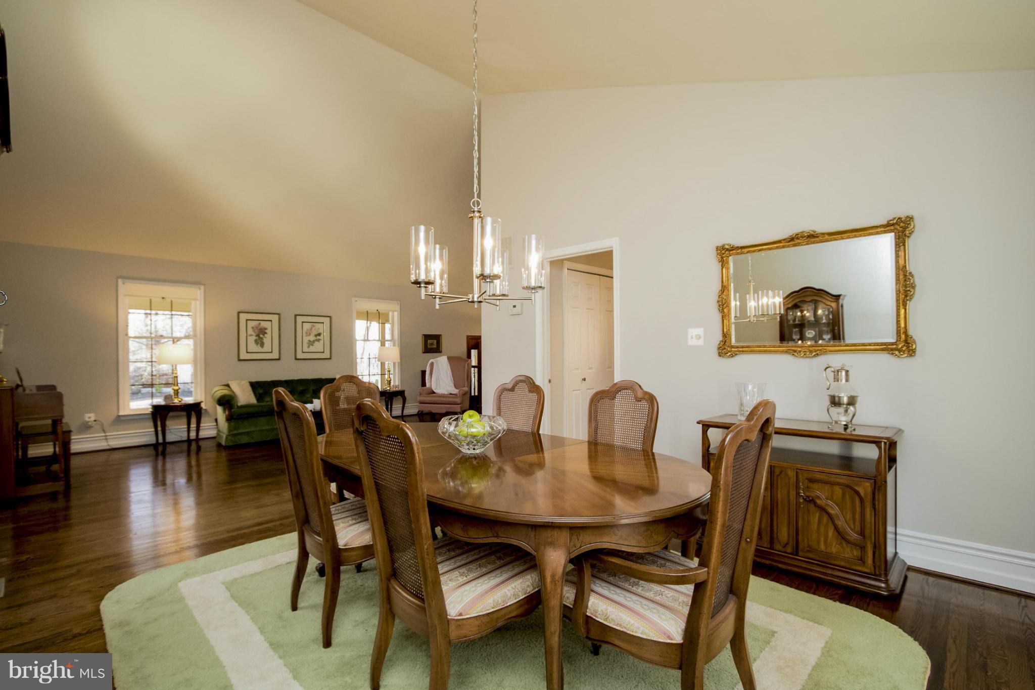 BRENTWOOD - Residential