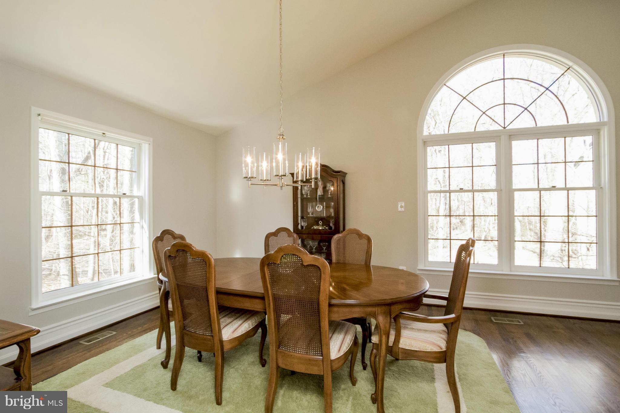 BRENTWOOD - Residential