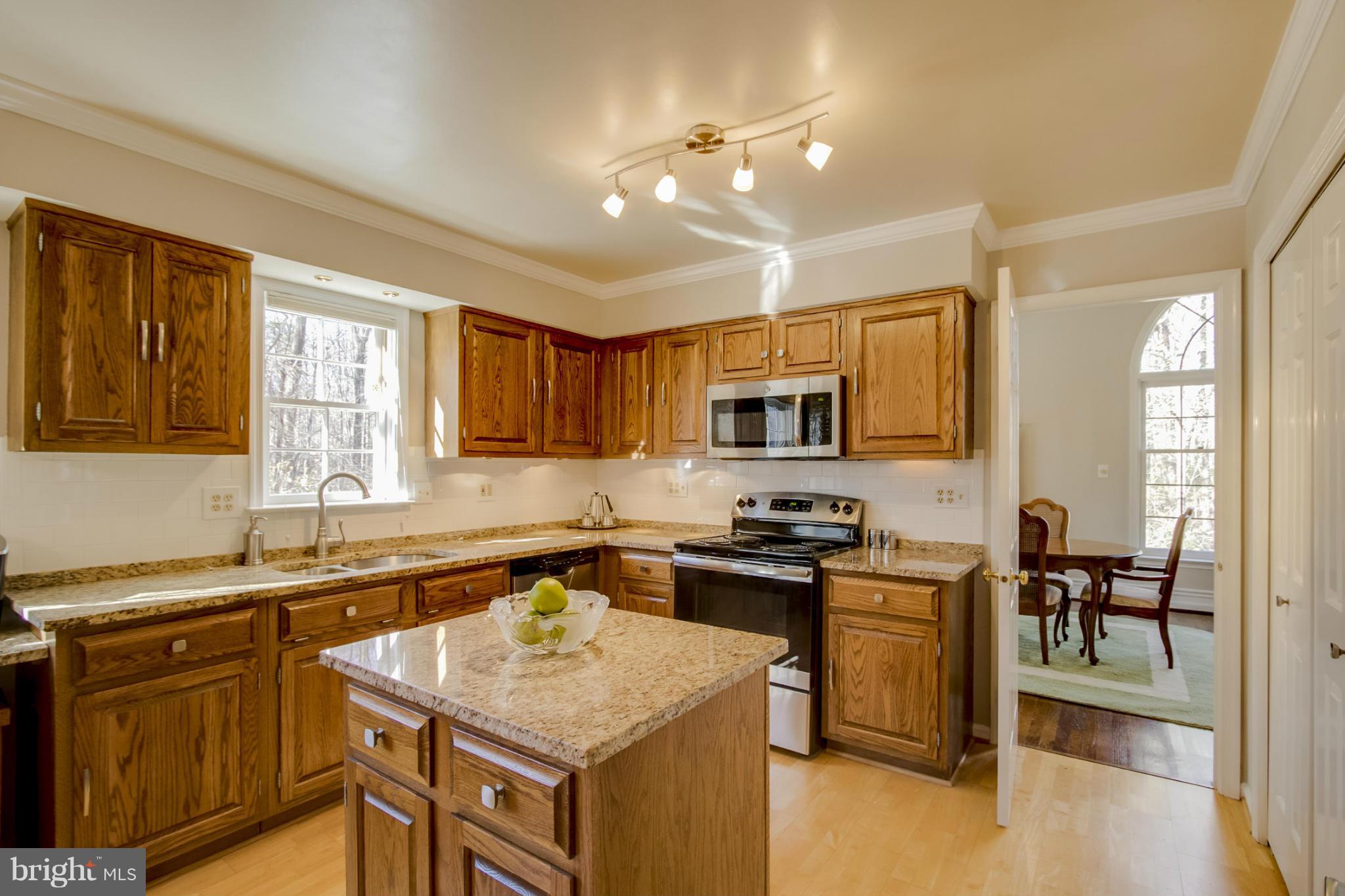 BRENTWOOD - Residential