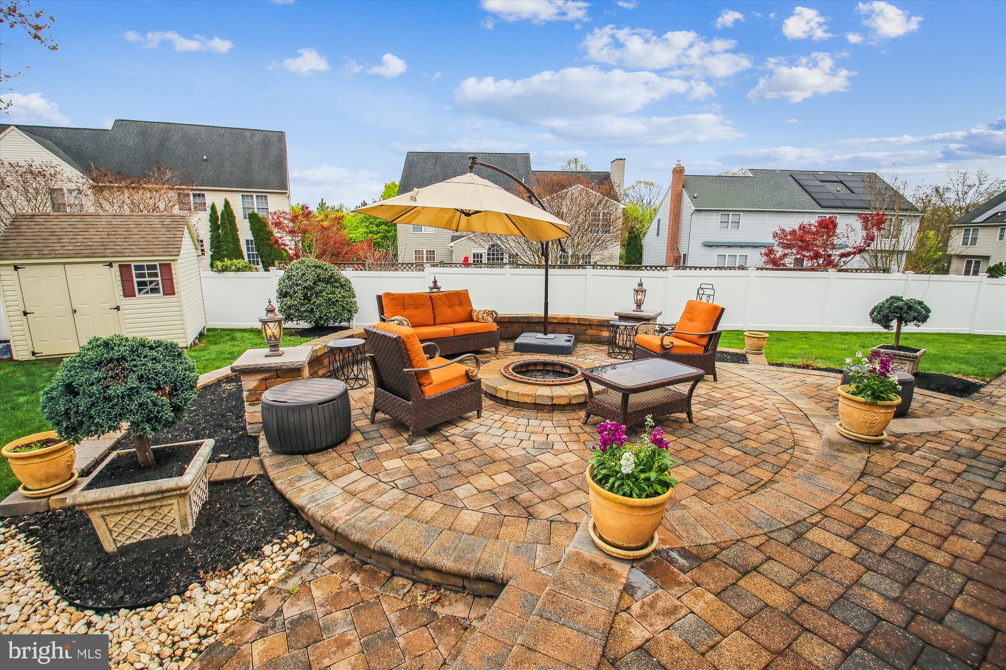 7907 HADLEY COURT