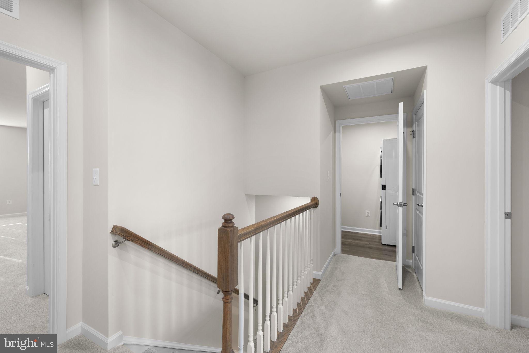 INDEPENDENCE SQUARE - Residential