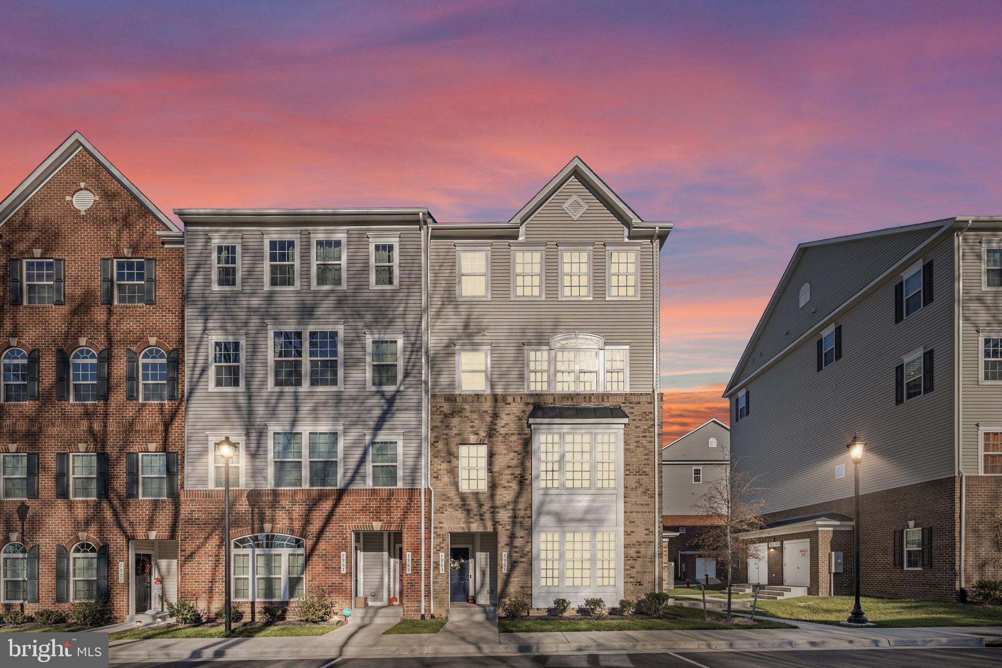 INDEPENDENCE SQUARE - Residential