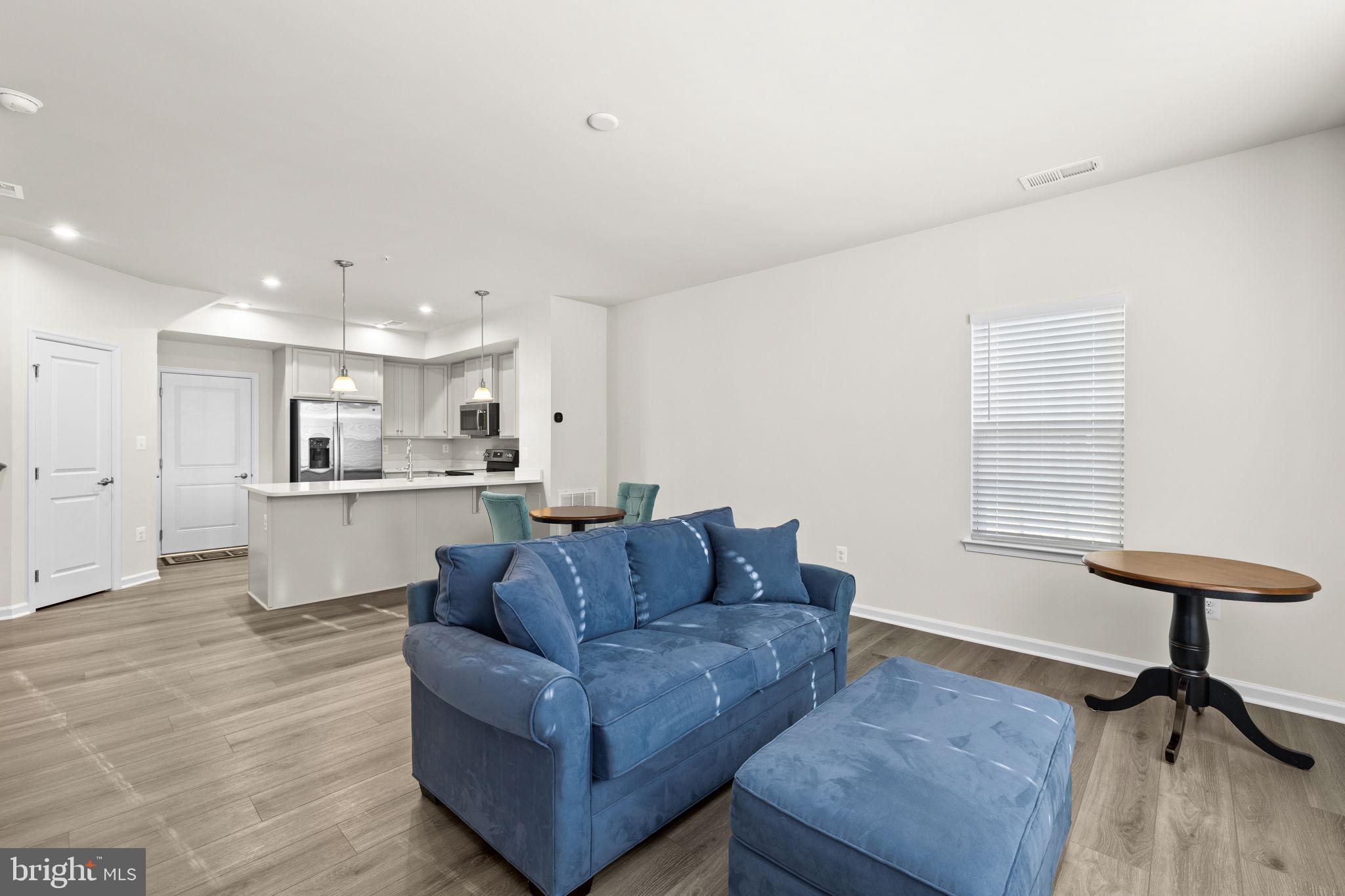 INDEPENDENCE SQUARE - Residential