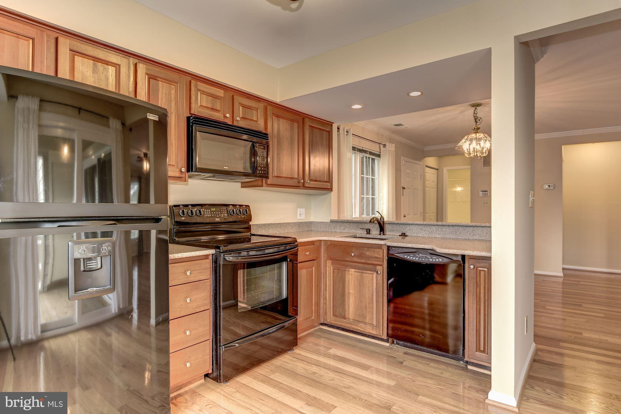 PINECREST - Residential