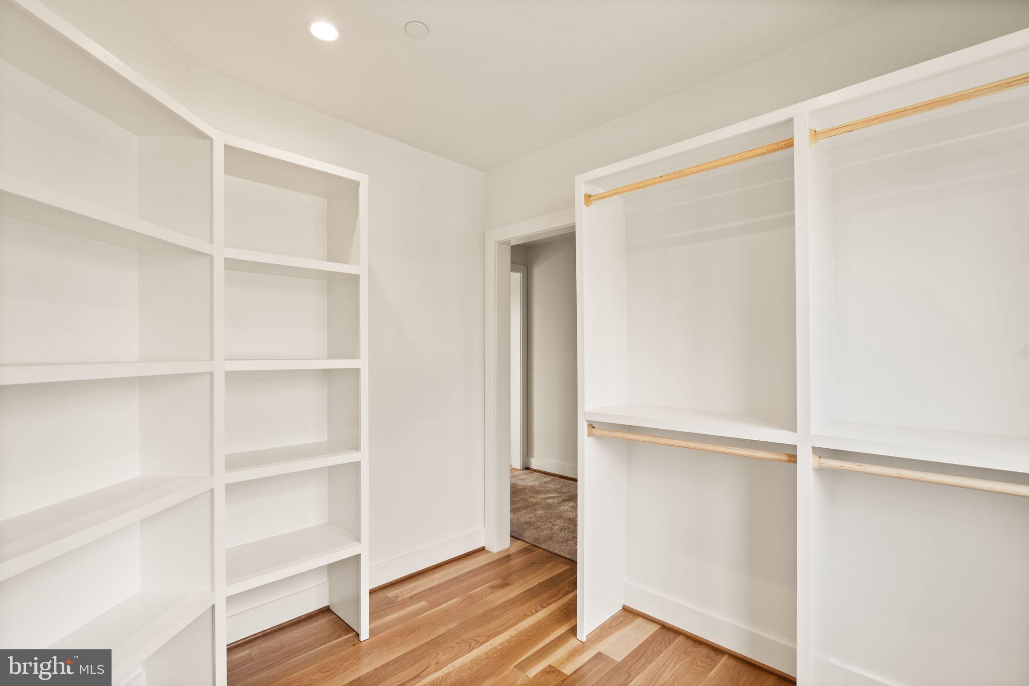 MERRIMACK PARK - Residential