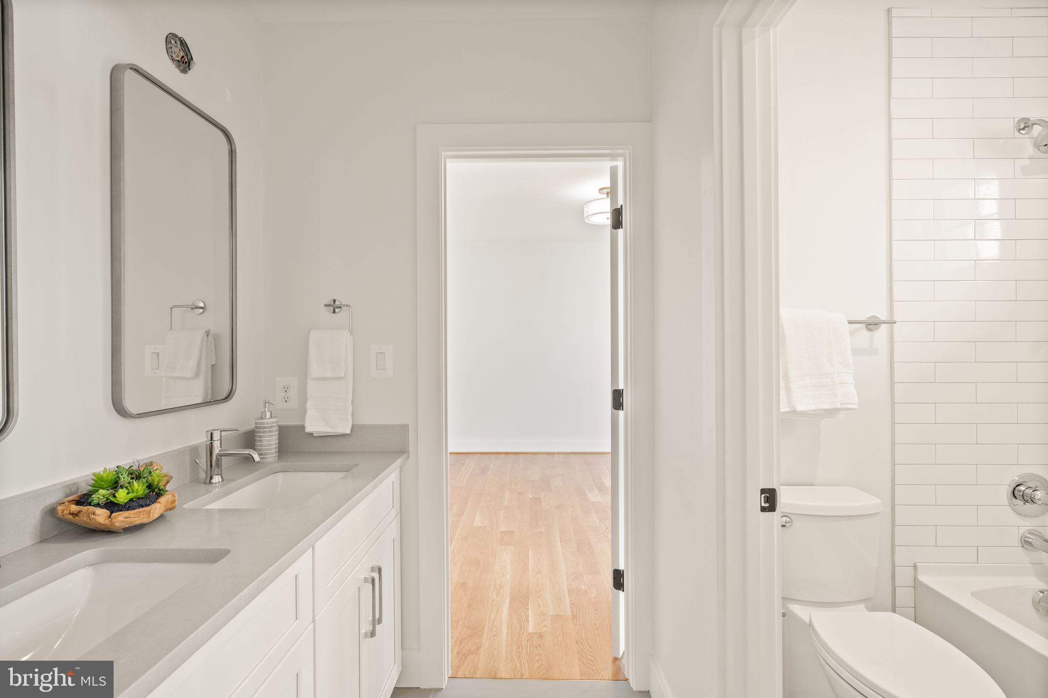 MERRIMACK PARK - Residential