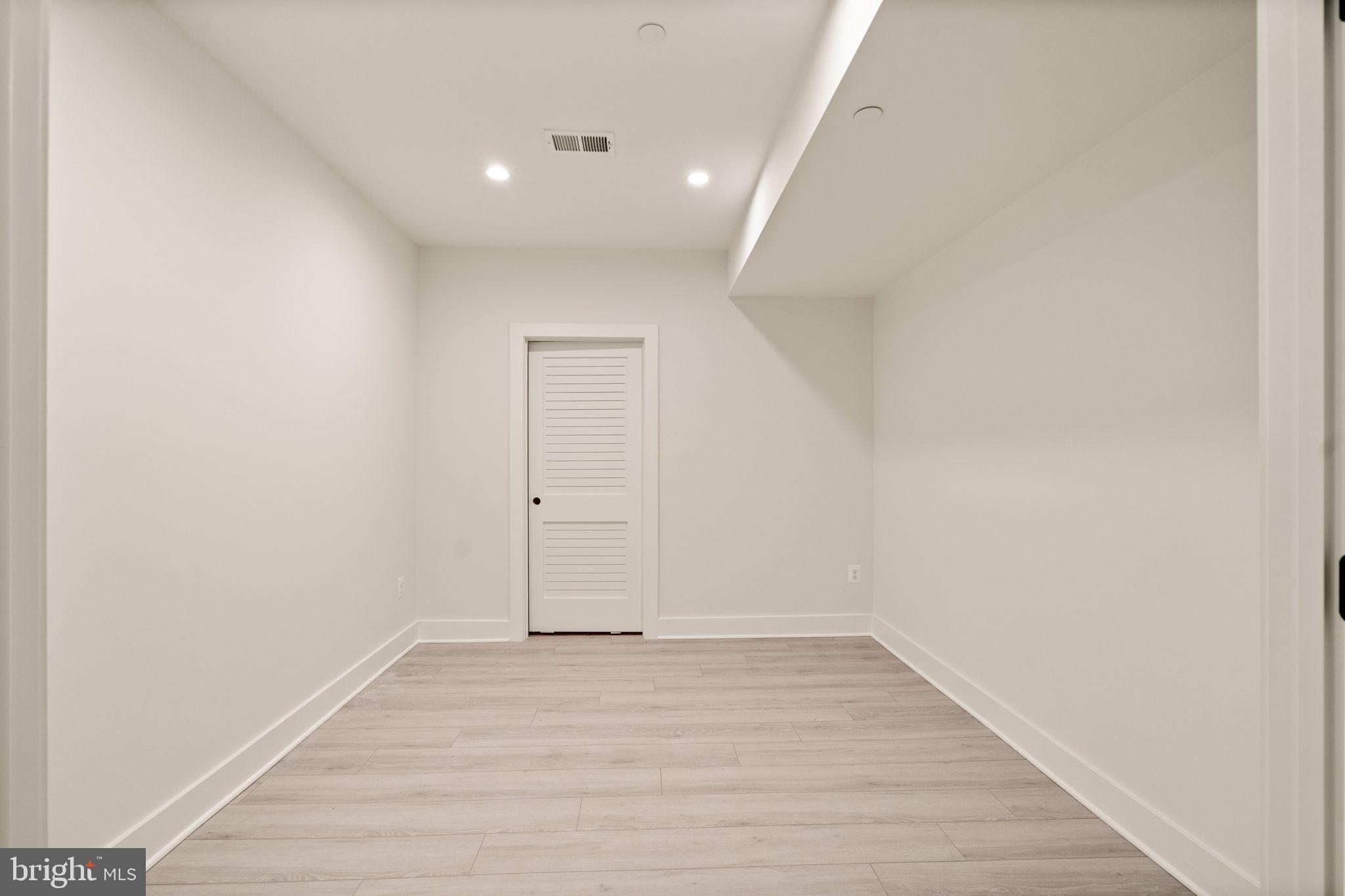 MERRIMACK PARK - Residential