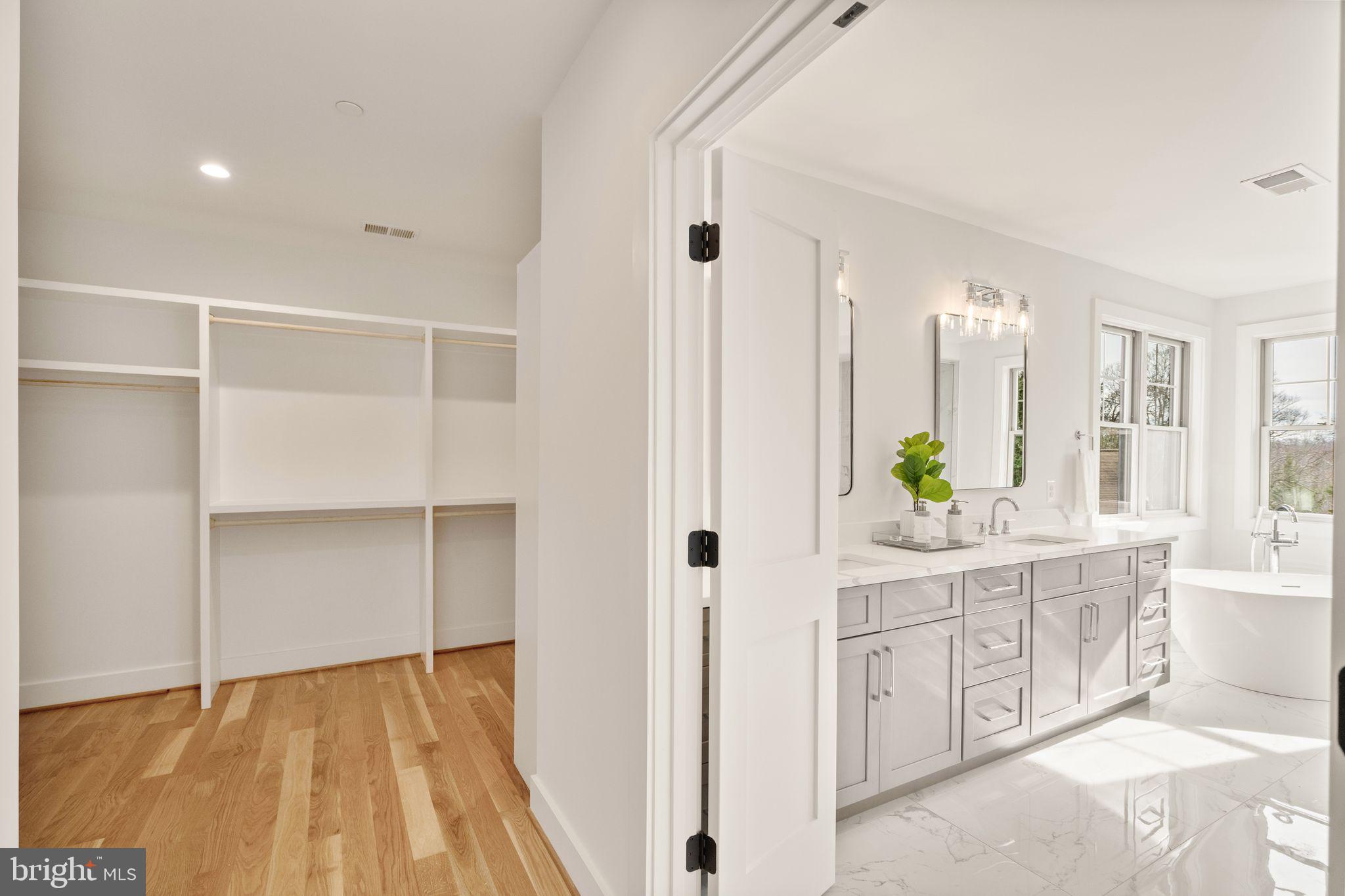 MERRIMACK PARK - Residential