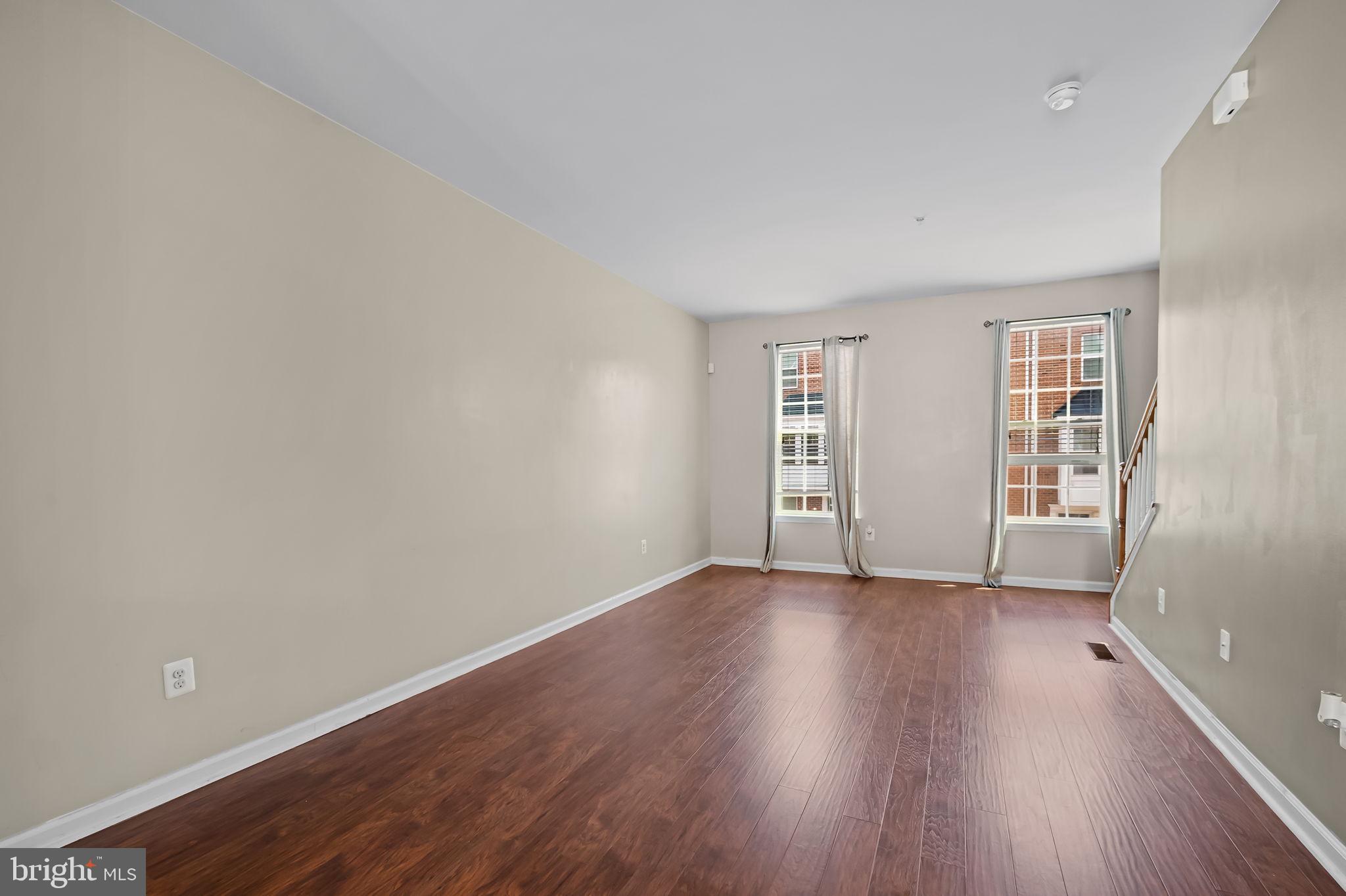 O'DONNELL SQUARE - Residential