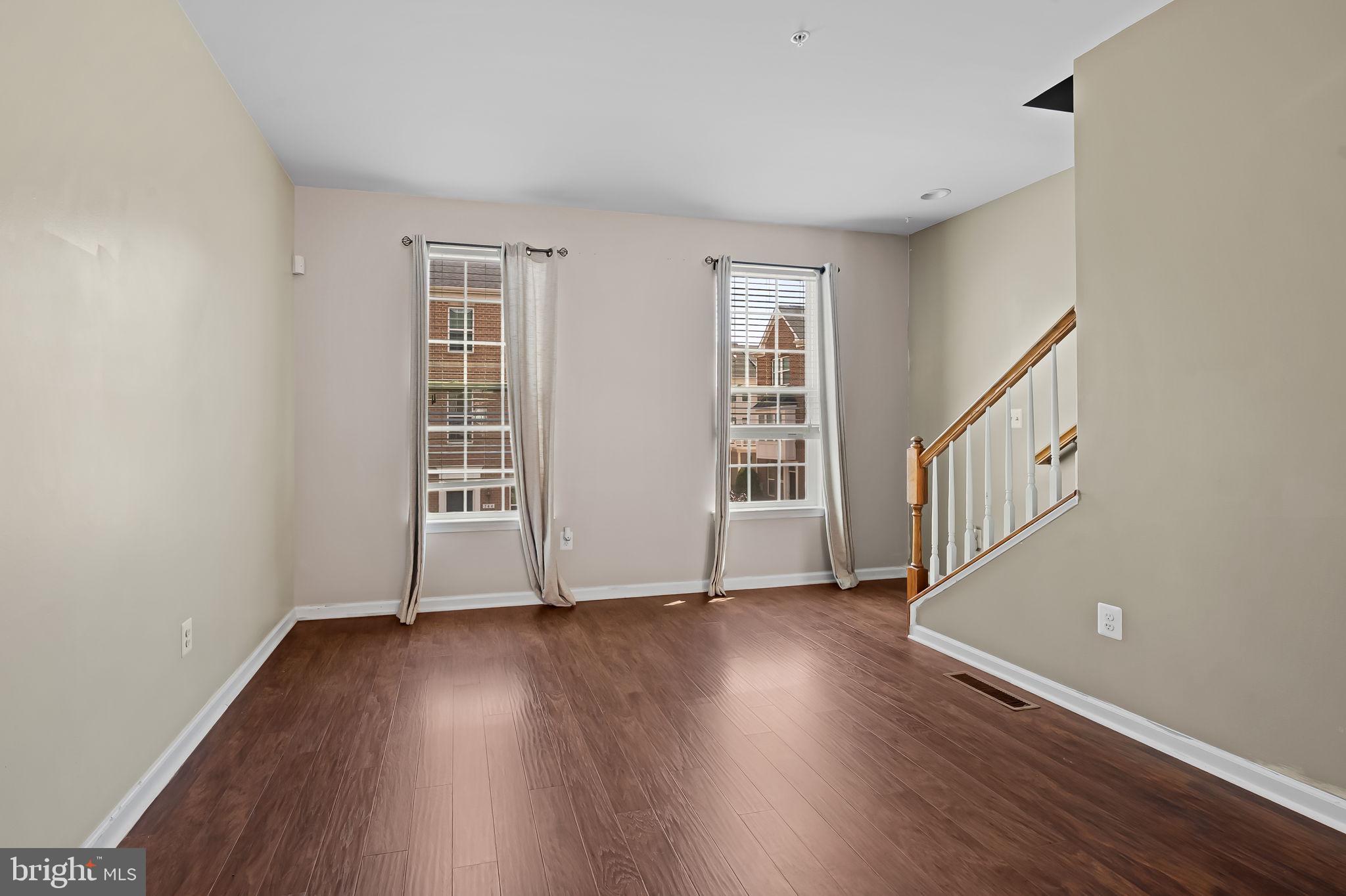 O'DONNELL SQUARE - Residential