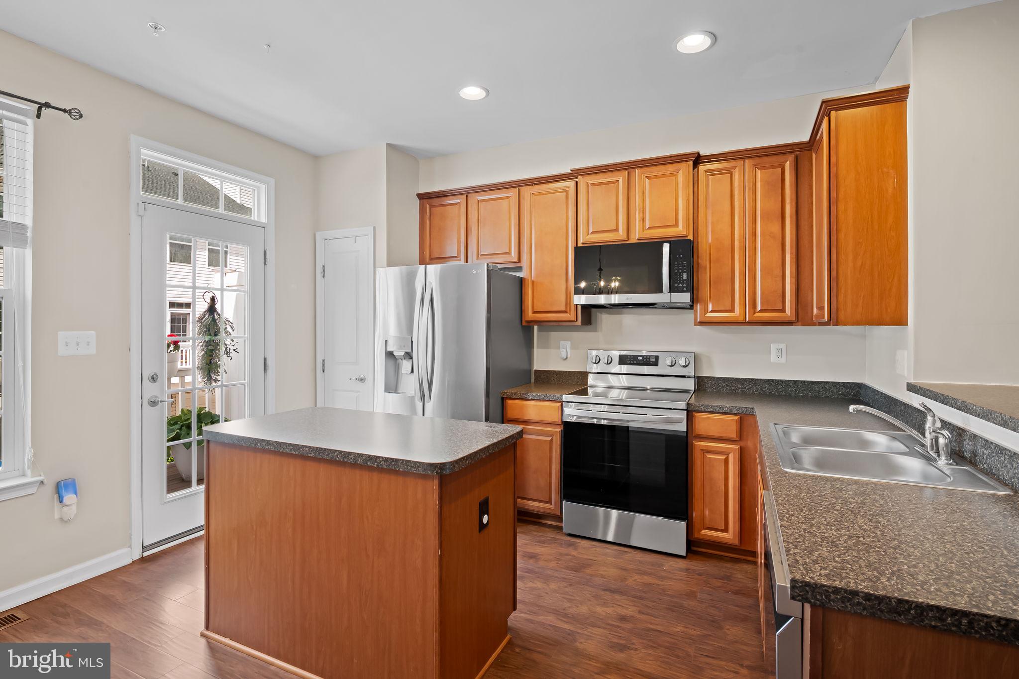 O'DONNELL SQUARE - Residential